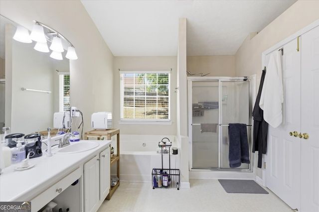 2818 Hillvale Cove Way, Lithonia, GA 30058