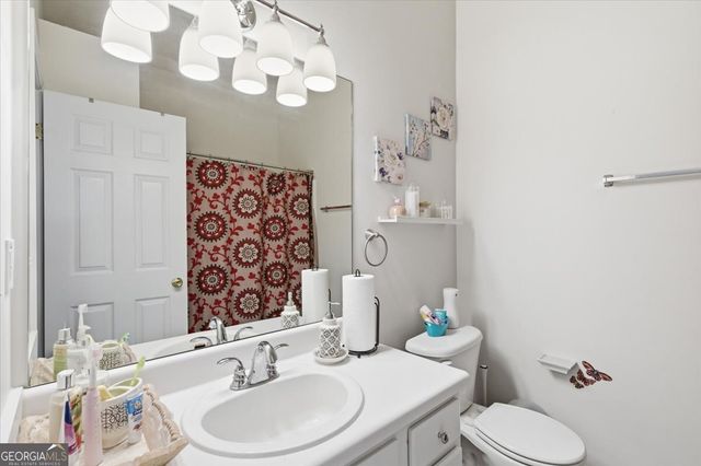 2818 Hillvale Cove Way, Lithonia, GA 30058