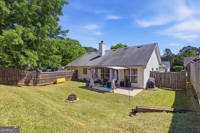 2818 Hillvale Cove Way, Lithonia, GA 30058