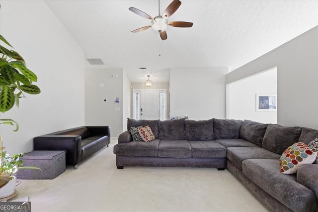 2818 Hillvale Cove Way, Lithonia, GA 30058