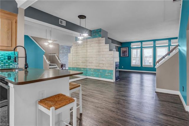 1030 Porte Harbour ARCH, Hampton, VA 23669