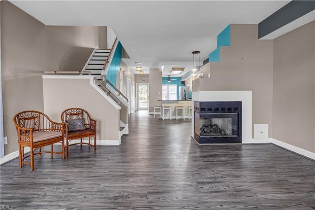 1030 Porte Harbour ARCH, Hampton, VA 23669