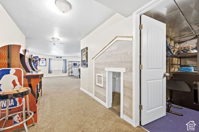 2249 S PARKWOOD LN, Kaysville, UT 84037