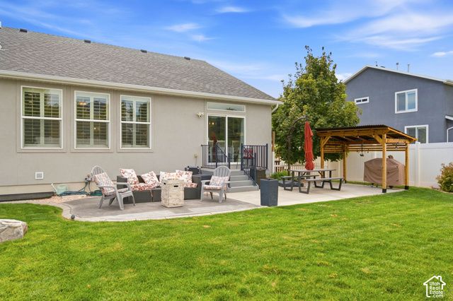 2249 S PARKWOOD LN, Kaysville, UT 84037
