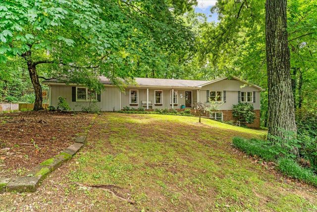 2903 Hickory Lane, Rocky Face, GA 30740
