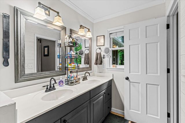 2903 Hickory Lane, Rocky Face, GA 30740