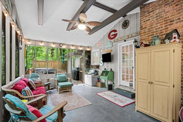 2903 Hickory Lane, Rocky Face, GA 30740