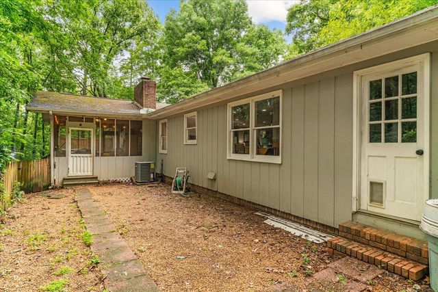 2903 Hickory Lane, Rocky Face, GA 30740