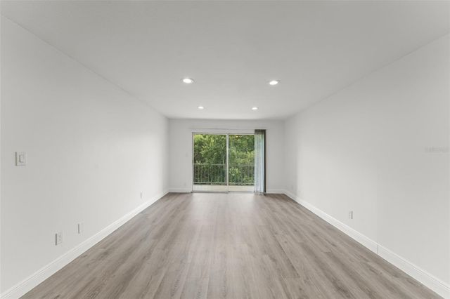 1250 S DENNING DR Unit 233, Winter Park, FL 32789