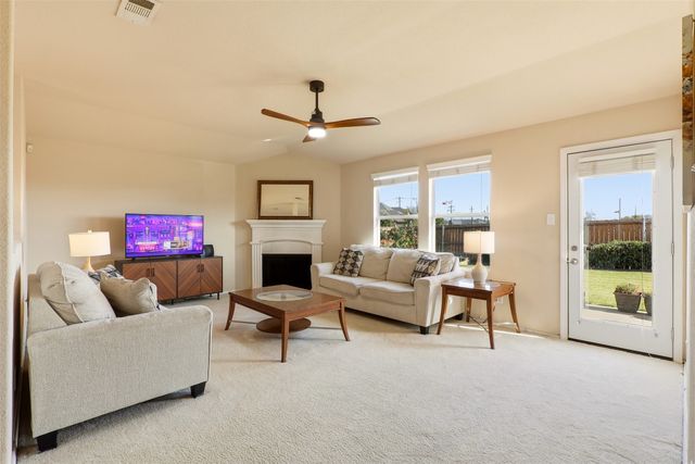 500 Austin Lane, Lavon, TX 75166