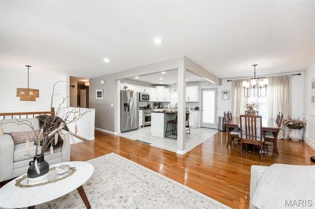 3217 West Boulevard, Belleville, IL 62221