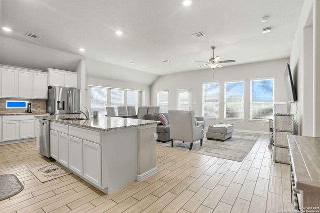 9825 Jon Boat, Boerne, TX 78006