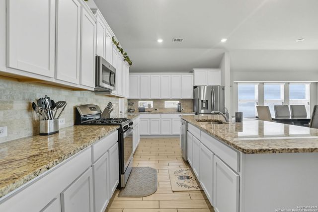 9825 Jon Boat, Boerne, TX 78006