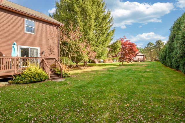 181 Candlewood Drive 181, Enfield, CT 06082