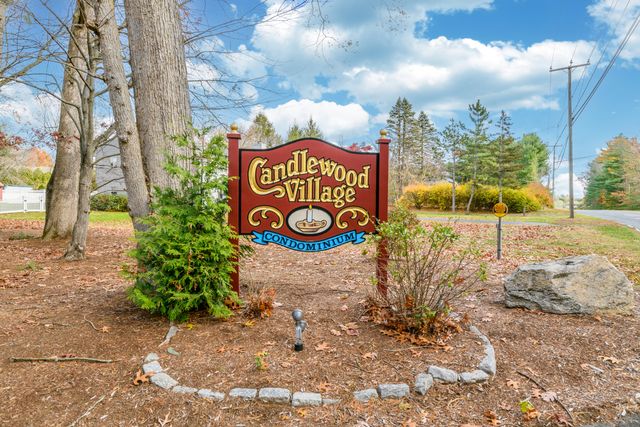 181 Candlewood Drive 181, Enfield, CT 06082