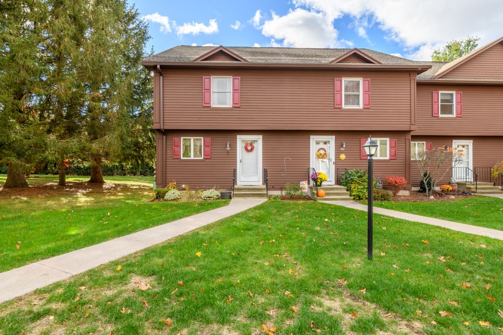 181 Candlewood Drive 181, Enfield, CT 06082