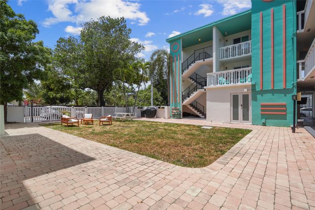 1857 Jefferson St 306, Hollywood, FL 33020