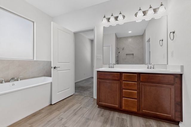 2036 Cougar Run Court SE, Albuquerque, NM 87123