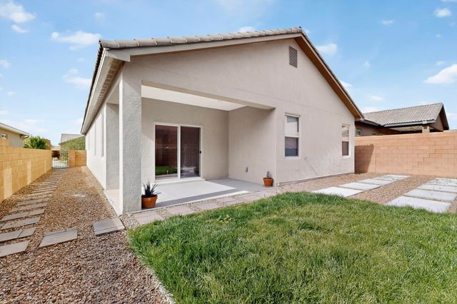 2036 Cougar Run Court SE, Albuquerque, NM 87123