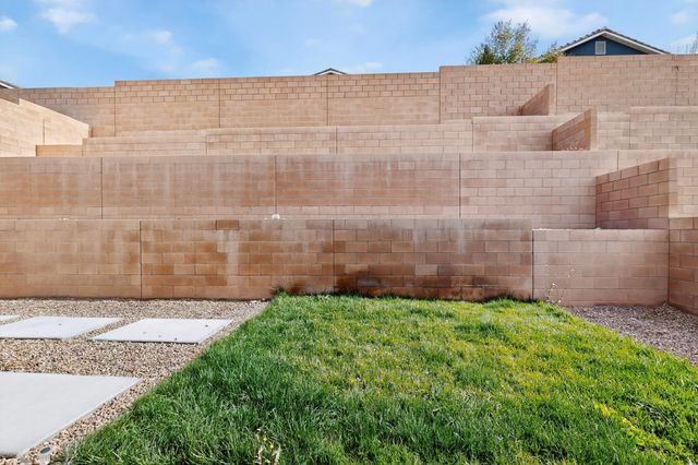 2036 Cougar Run Court SE, Albuquerque, NM 87123