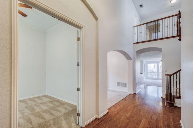 8207 Carter Street, Lantana, TX 76226