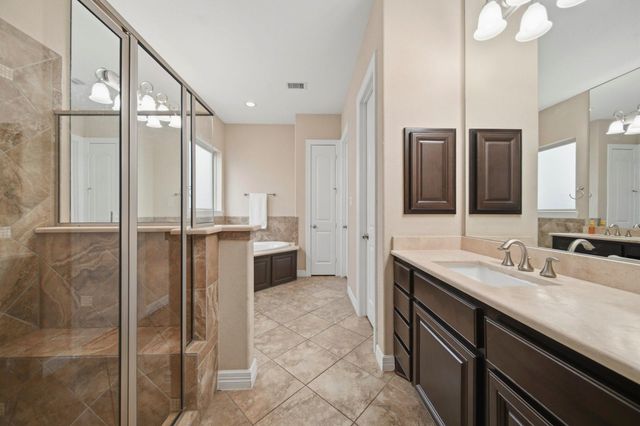 11 Marino Drive, Missouri City, TX 77459