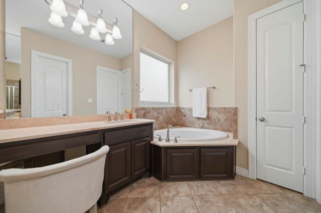 11 Marino Drive, Missouri City, TX 77459