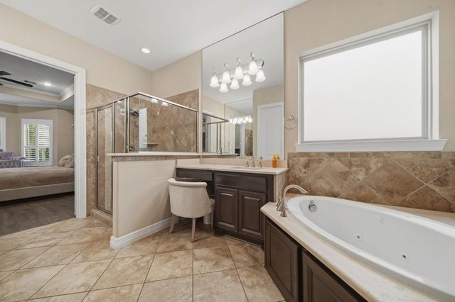 11 Marino Drive, Missouri City, TX 77459