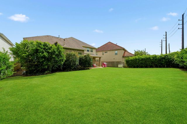 11 Marino Drive, Missouri City, TX 77459