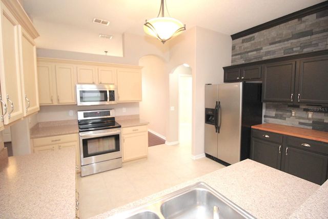 25 BIRD OF PARADISE DRIVE, Palm Coast, FL 32137