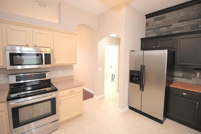 25 BIRD OF PARADISE DRIVE, Palm Coast, FL 32137