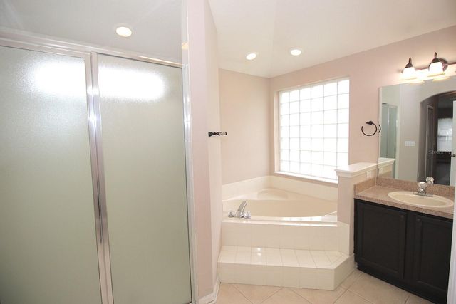 25 BIRD OF PARADISE DRIVE, Palm Coast, FL 32137