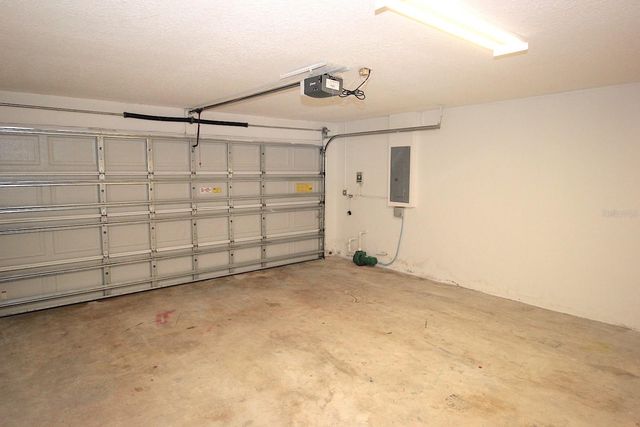 25 BIRD OF PARADISE DRIVE, Palm Coast, FL 32137