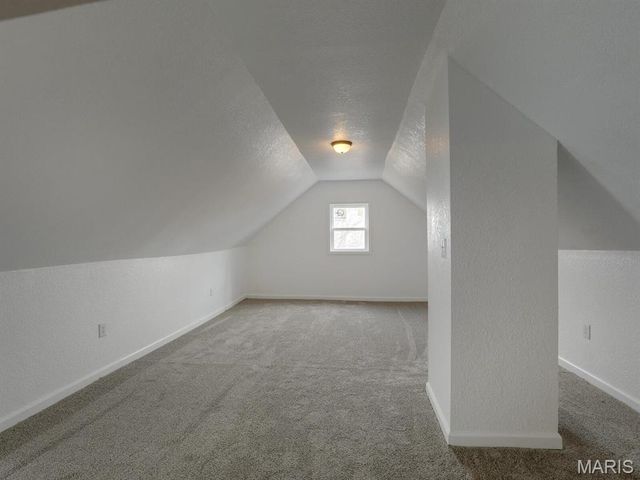 519 N Section, Hannibal, MO 63401