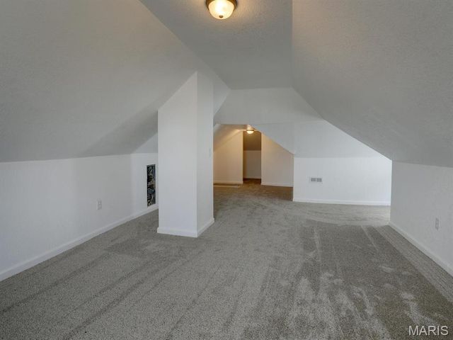 519 N Section, Hannibal, MO 63401