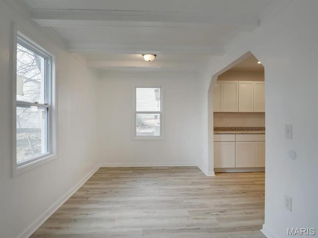 519 N Section, Hannibal, MO 63401