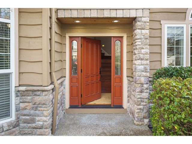 14240 Nw HARBOR Ln, Portland, OR 97229