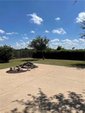 2114 Northgate Circle, Weslaco, TX 78599