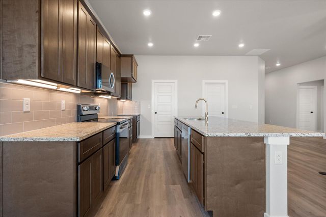 2601 Hall Avenue, Lubbock, TX 79407