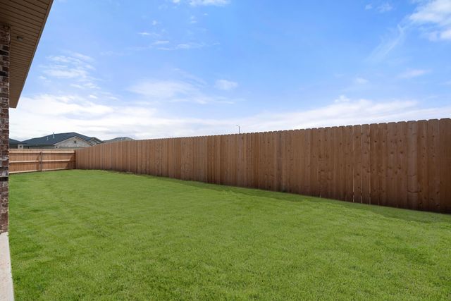 2601 Hall Avenue, Lubbock, TX 79407