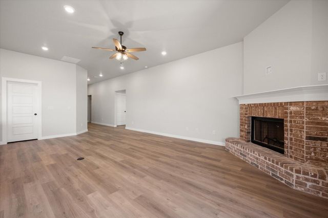 2601 Hall Avenue, Lubbock, TX 79407