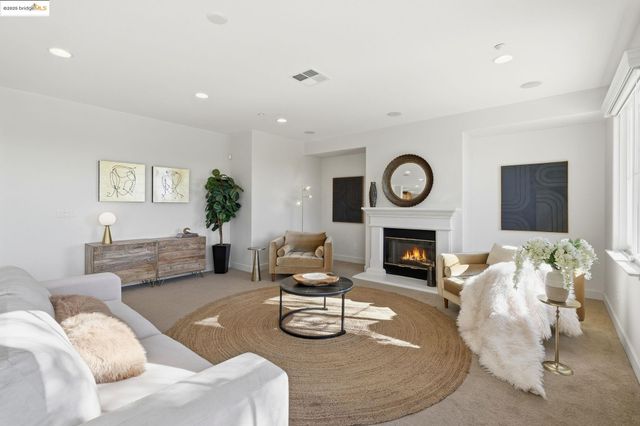 2898 Spanish Bay Dr, Brentwood, CA 94513