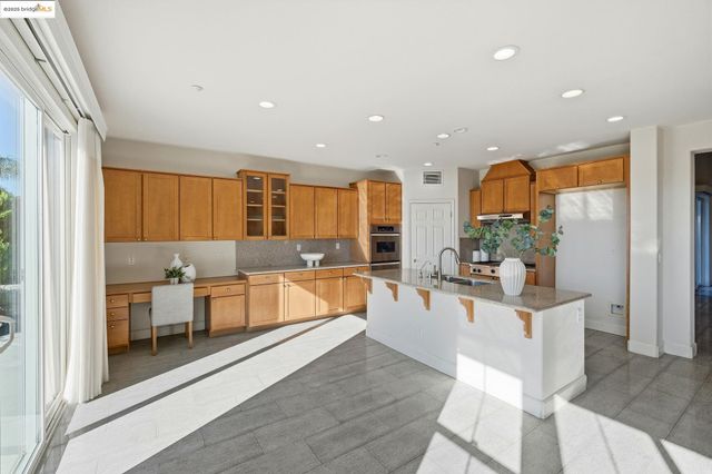 2898 Spanish Bay Dr, Brentwood, CA 94513