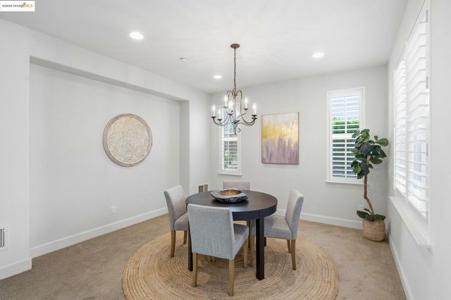 2898 Spanish Bay Dr, Brentwood, CA 94513