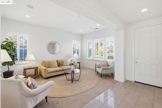 2898 Spanish Bay Dr, Brentwood, CA 94513