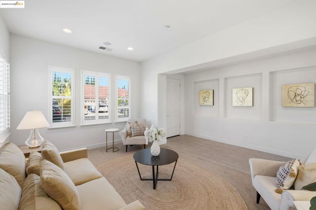 2898 Spanish Bay Dr, Brentwood, CA 94513