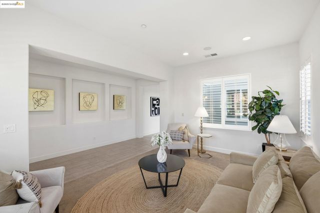 2898 Spanish Bay Dr, Brentwood, CA 94513