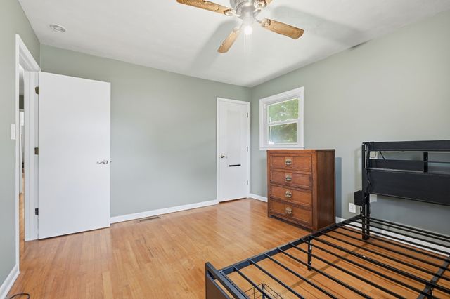 126 Wayne St, Gallatin, TN 37066