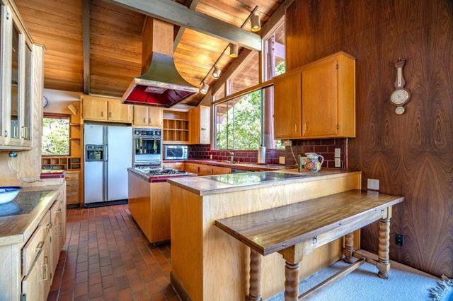 45 Ranch Road, Woodside, CA 94062