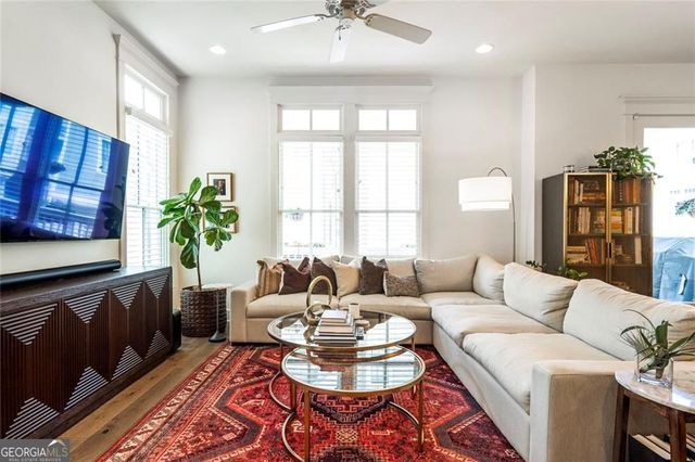 822 Grove Bend, Decatur, GA 30030